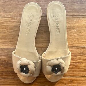Chanel Cream Women's Slide Sandals